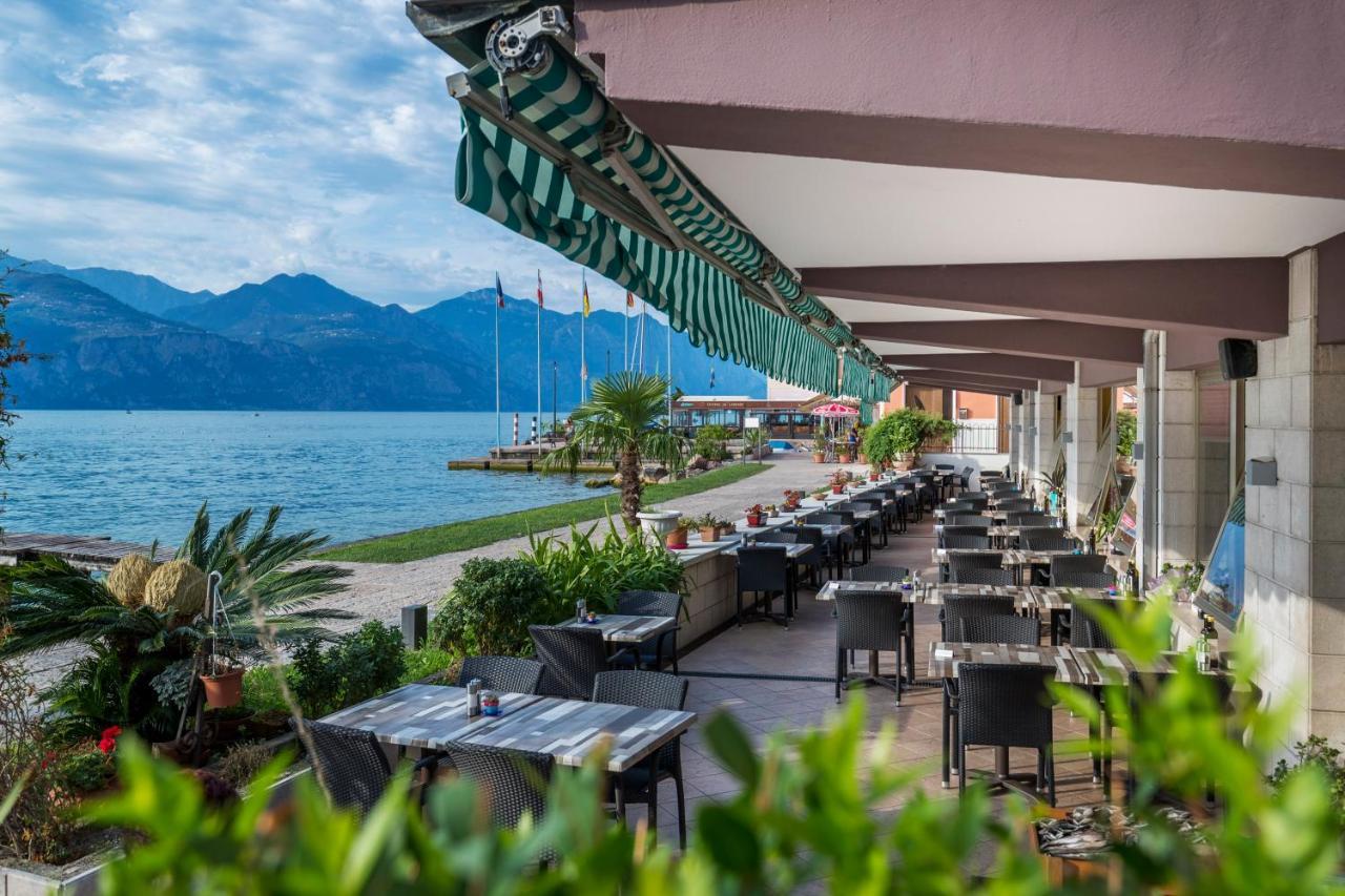 Hotel Nettuno Бренцоне сул Гарда Екстериор снимка